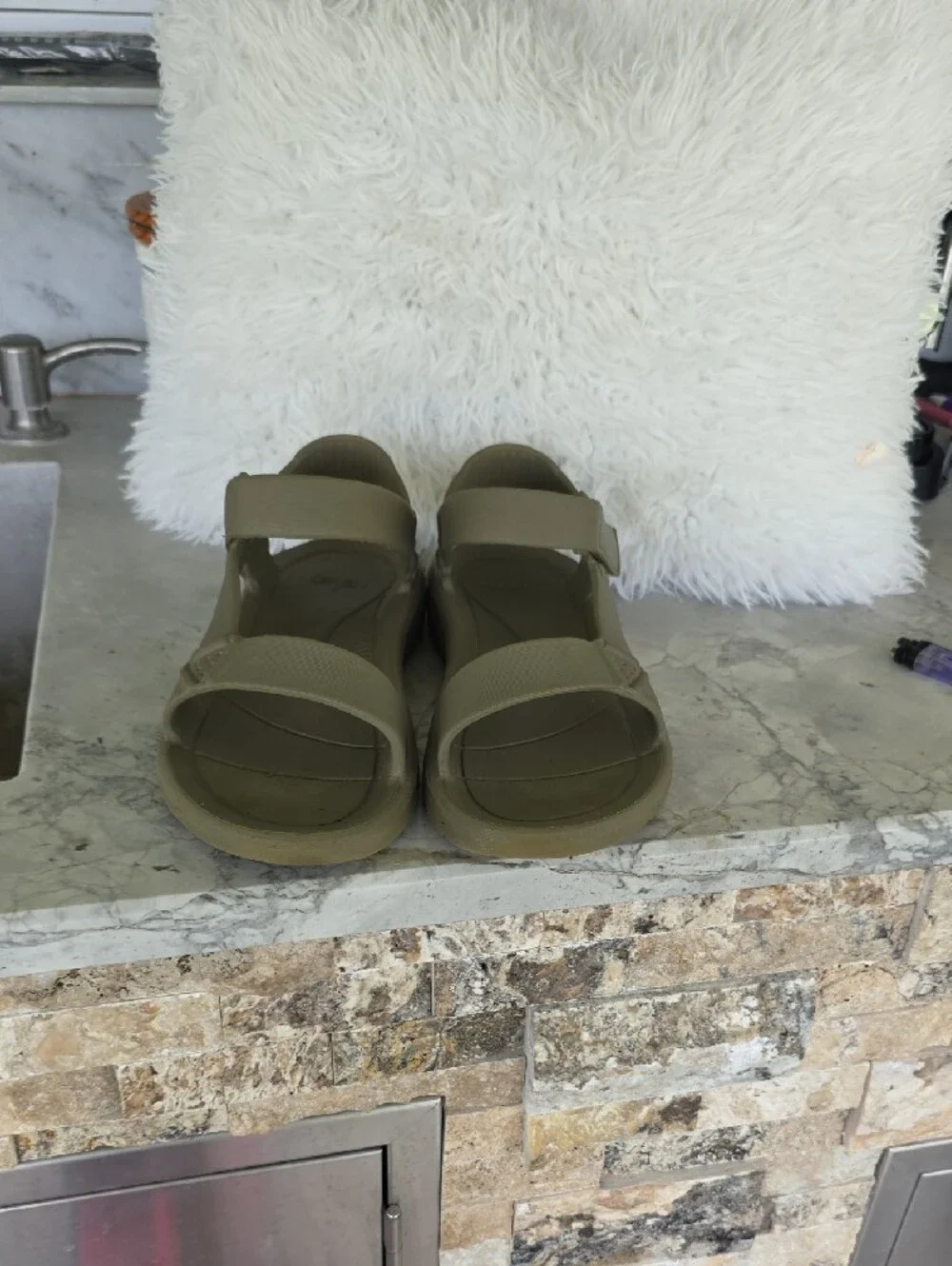 Teva Men Olive Green Hook-and-Loop Sport Sandals